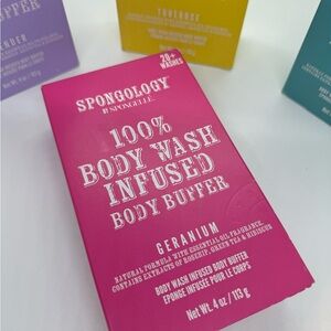 Geranium Body Wash Infused Buffer - Pink